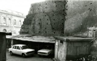 Il Giardino di Via Biblioteca, 1977