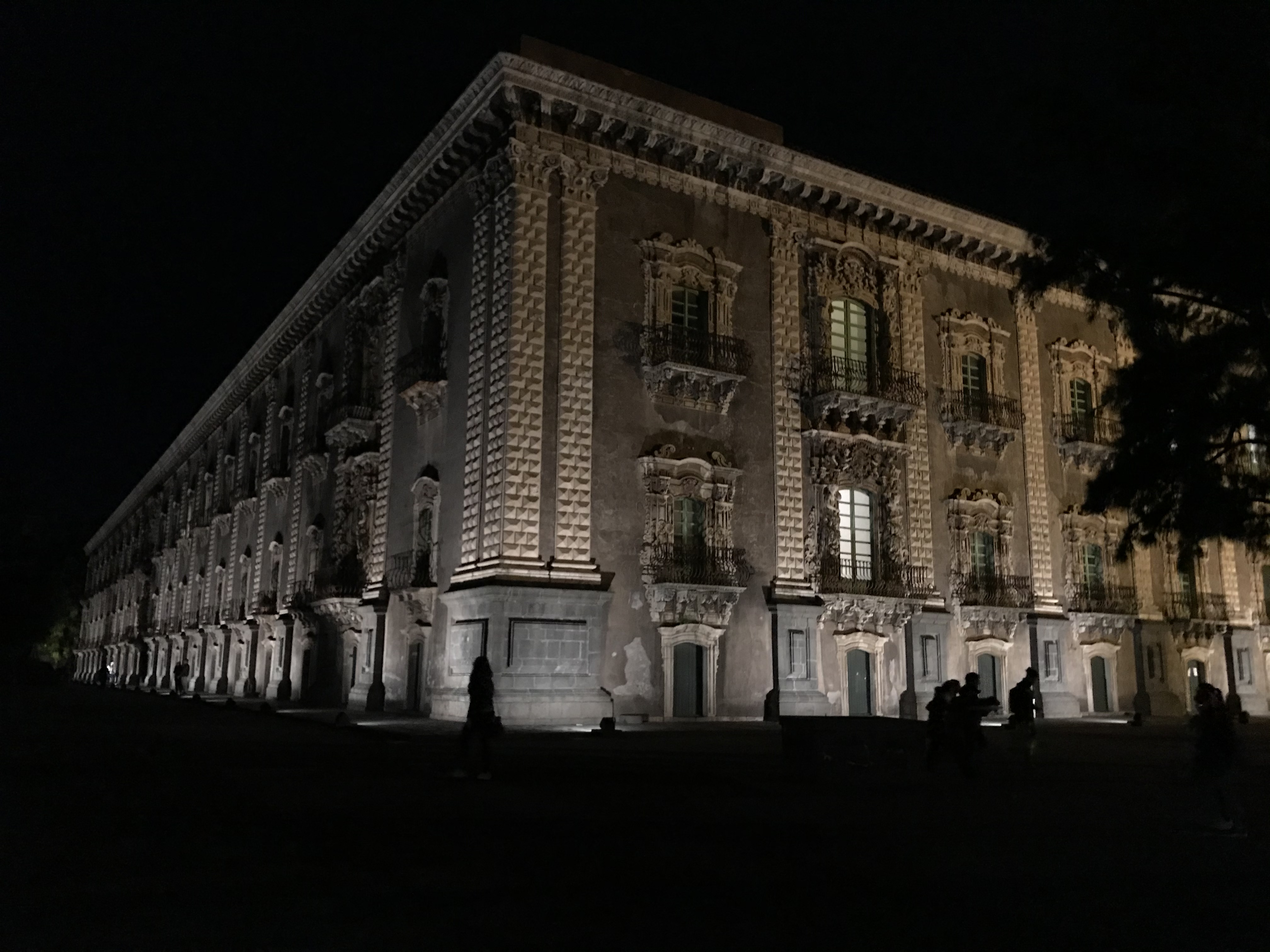 Angolo sud-est | Monastero dei Benedettini